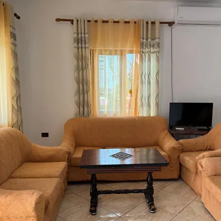 Apartament Deda