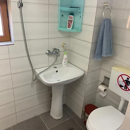 Lägenhet Deda Lezhë